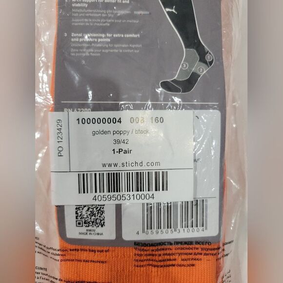 Puma football kneehigh socks size 3 or 7-9 US - Picture 6 of 6